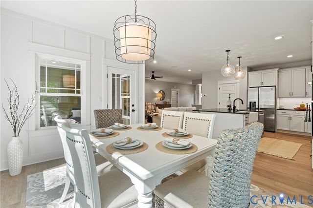 2075 Arminta Ln, Lanexa, VA 23089