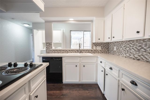 13314 Ravensway Drive, Cypress, TX 77429