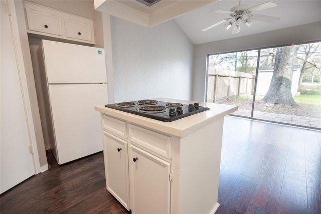 13314 Ravensway Drive, Cypress, TX 77429