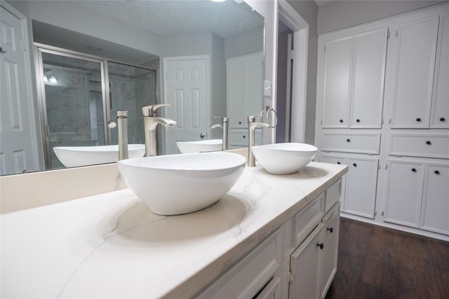 13314 Ravensway Drive, Cypress, TX 77429