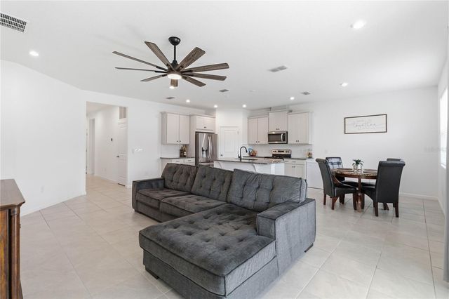 905 HONEY PETAL LANE, Deland, FL 32720