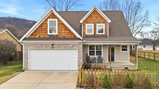 157 Willow Creek Drive, Soddy Daisy, TN 37379