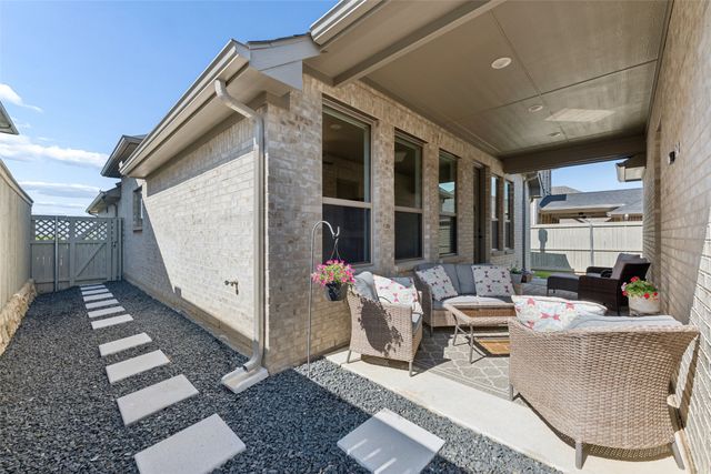 2324 Campfire Trail, Northlake, TX 76247