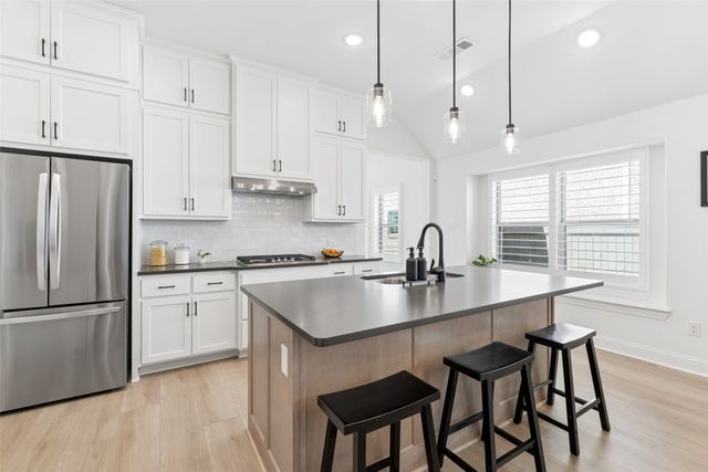 2324 Campfire Trail, Northlake, TX 76247