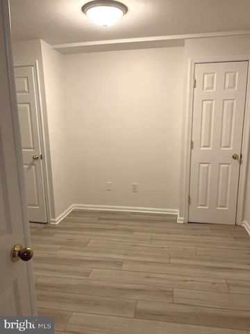 7511 WEATHERBY DR, Derwood, MD 20855