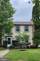 7511 WEATHERBY DR, Derwood, MD 20855