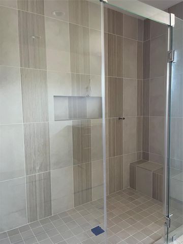 11602 Royal Parkside Place, Houston, TX 77082