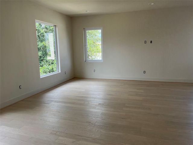 11602 Royal Parkside Place, Houston, TX 77082