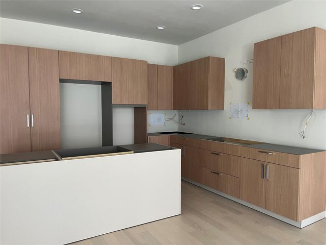 11602 Royal Parkside Place, Houston, TX 77082