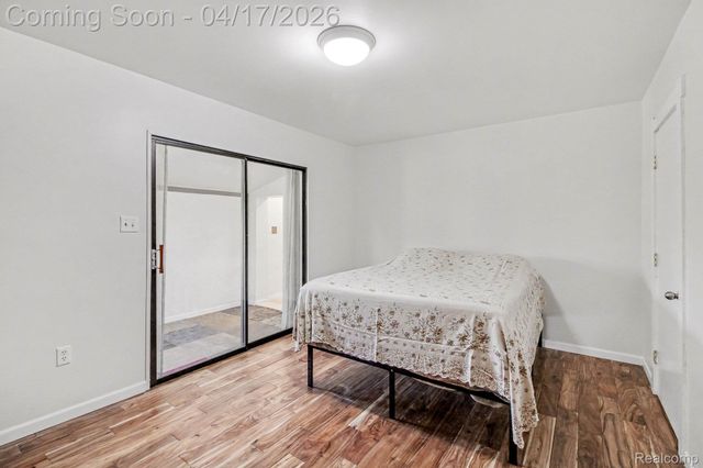 1612 Connecticut Street, Wolverine Lake Village, MI 48390