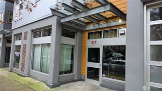 827 Hiawatha Place S #817, Seattle, WA 98144