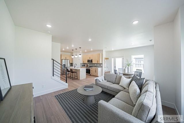 1278 Meadow Edge Ct, Idaho Falls, ID 83402