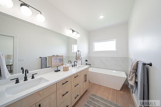 1278 Meadow Edge Ct, Idaho Falls, ID 83402