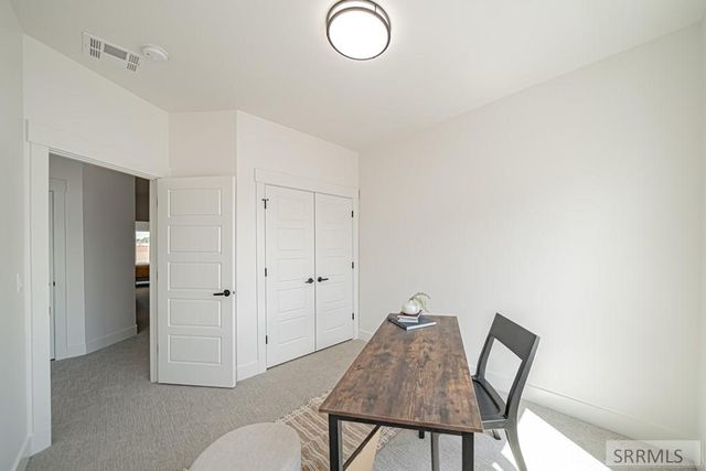 1278 Meadow Edge Ct, Idaho Falls, ID 83402