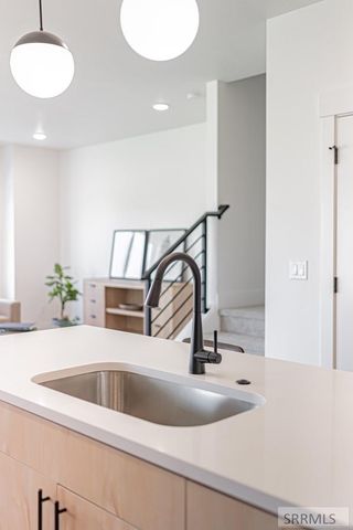 1278 Meadow Edge Ct, Idaho Falls, ID 83402