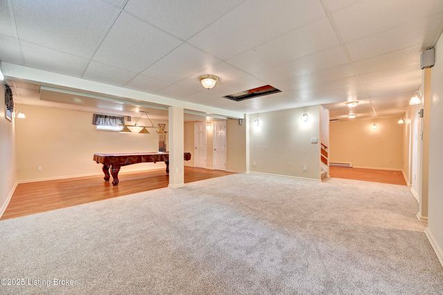 2163 Bluegrama Dr, Burlington, KY 41005