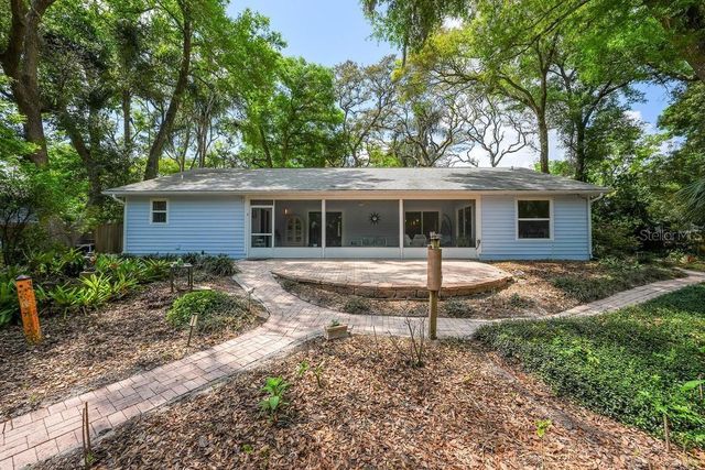 658 CLARK COURT, Mount Dora, FL 32757
