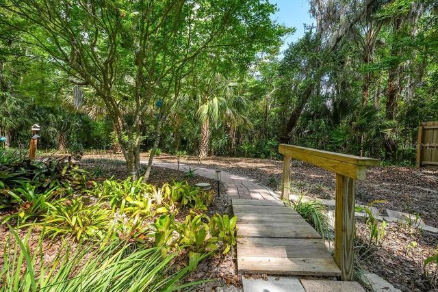 658 CLARK COURT, Mount Dora, FL 32757