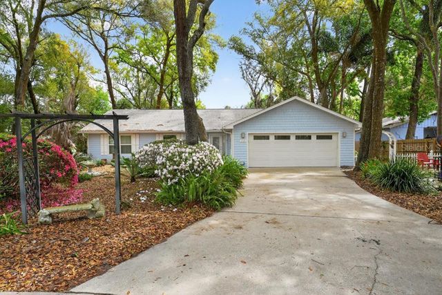 658 CLARK COURT, Mount Dora, FL 32757