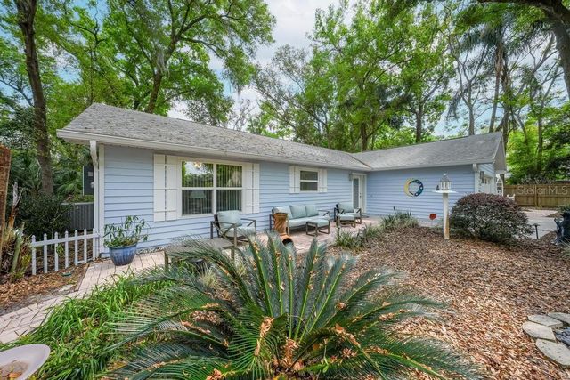 658 CLARK COURT, Mount Dora, FL 32757