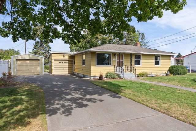 7913 E Indiana Ave, Spokane, WA 99212 property photo