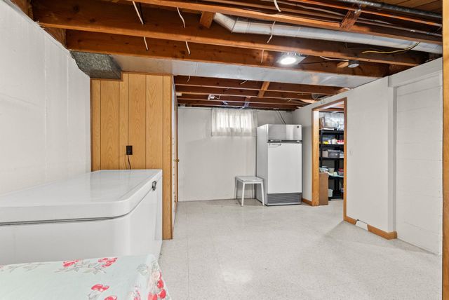 7913 E Indiana Ave, Spokane, WA 99212