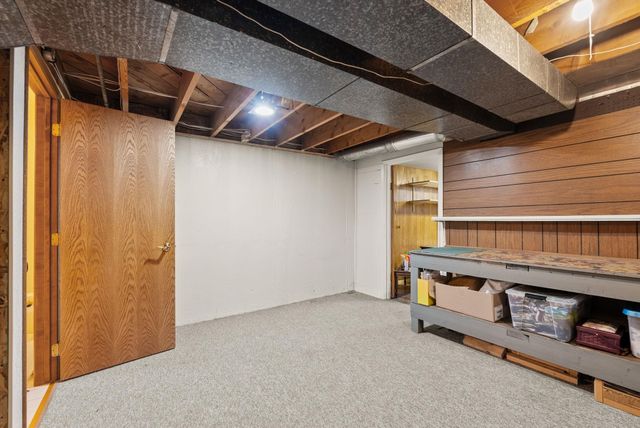 7913 E Indiana Ave, Spokane, WA 99212