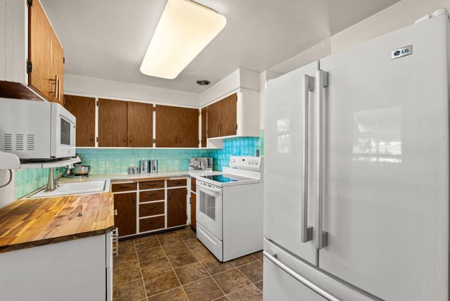 7913 E Indiana Ave, Spokane, WA 99212