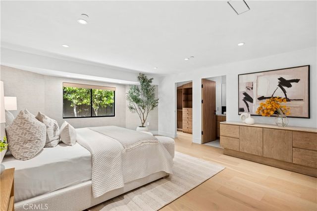 1120 White Sails Way, Corona Del Mar, CA 92625