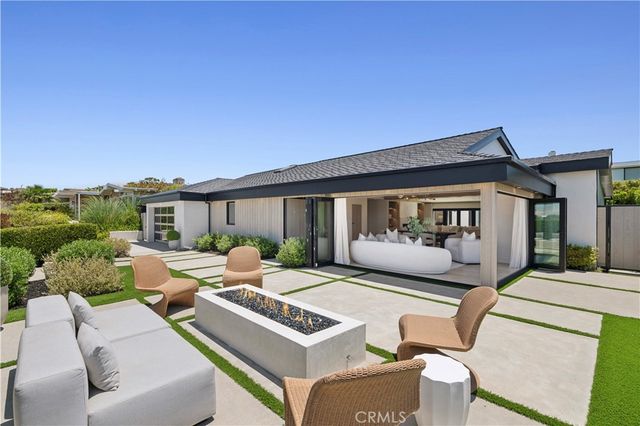 1120 White Sails Way, Corona Del Mar, CA 92625
