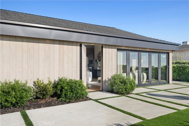 1120 White Sails Way, Corona Del Mar, CA 92625