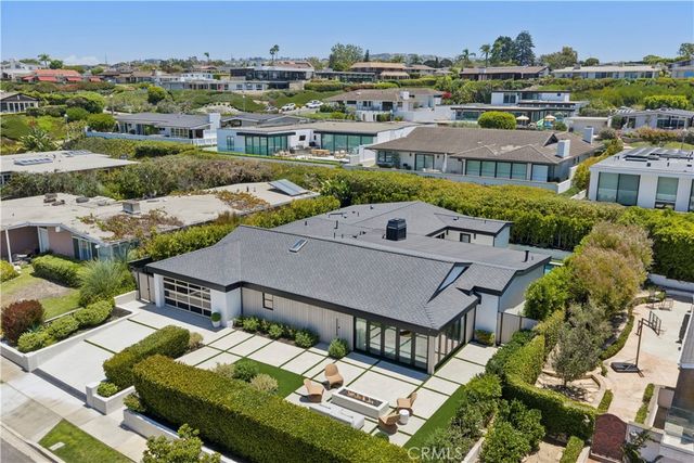 1120 White Sails Way, Corona Del Mar, CA 92625
