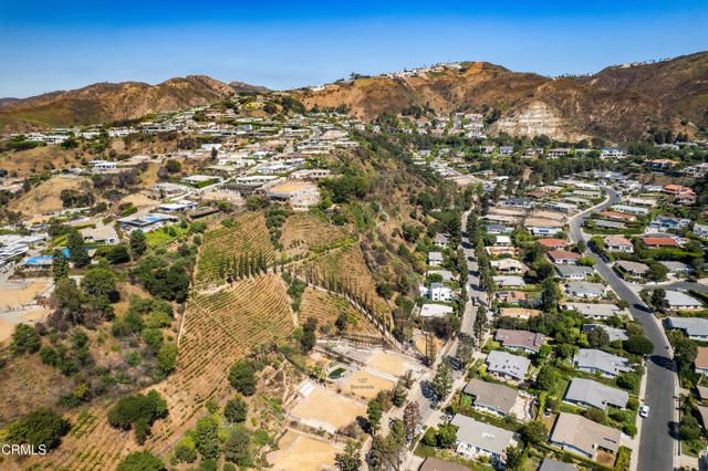 1227 Bienveneda Avenue, Los Angeles, CA 90272