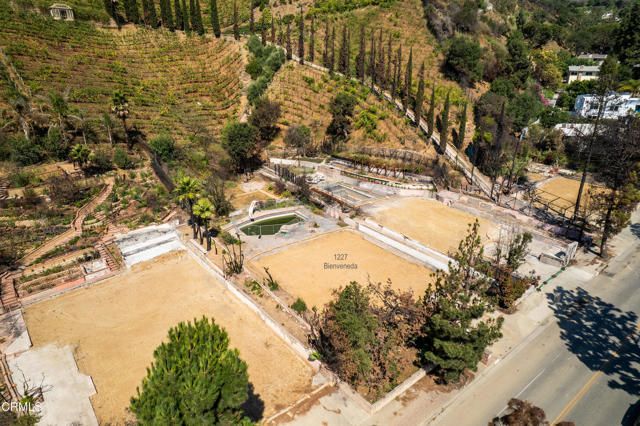 1227 Bienveneda Avenue, Los Angeles, CA 90272