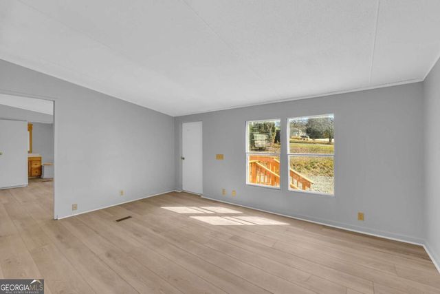 446 Flat Creek Drive, Dawsonville, GA 30534