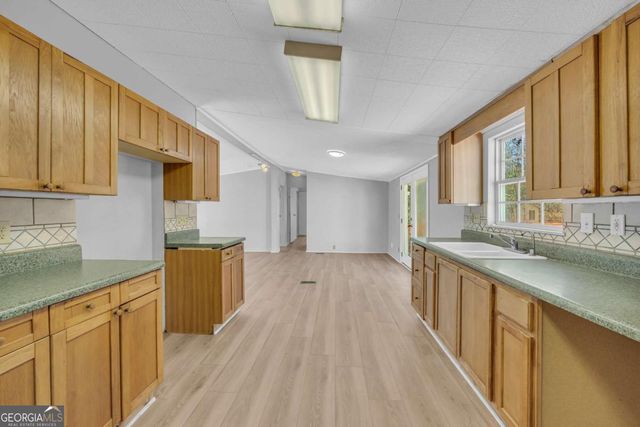 446 Flat Creek Drive, Dawsonville, GA 30534