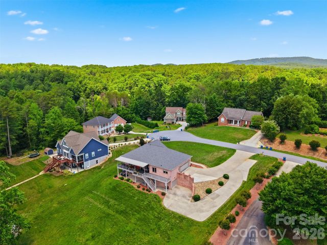 495 Windsor Drive, Taylorsville, NC 28681