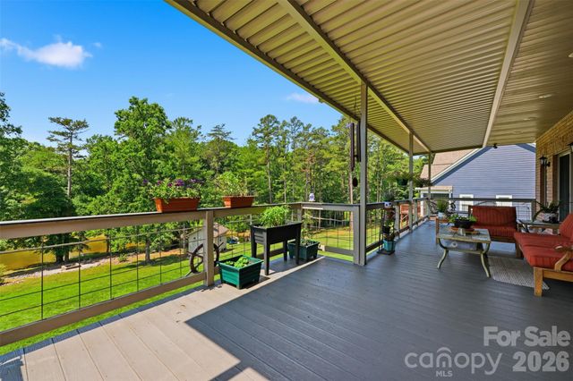 495 Windsor Drive, Taylorsville, NC 28681