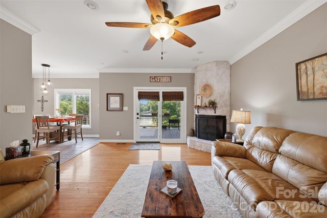 495 Windsor Drive, Taylorsville, NC 28681