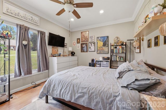 495 Windsor Drive, Taylorsville, NC 28681