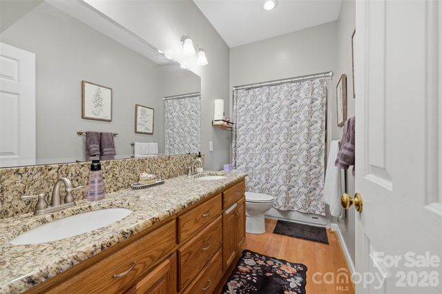495 Windsor Drive, Taylorsville, NC 28681