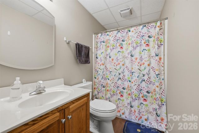 495 Windsor Drive, Taylorsville, NC 28681