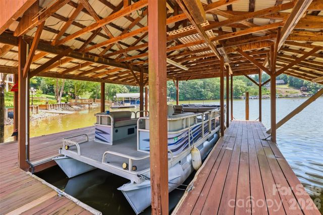 495 Windsor Drive, Taylorsville, NC 28681