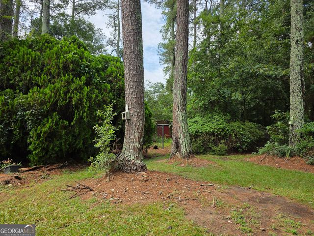 1215 Glenn Carrie Road, Hull, GA 30646