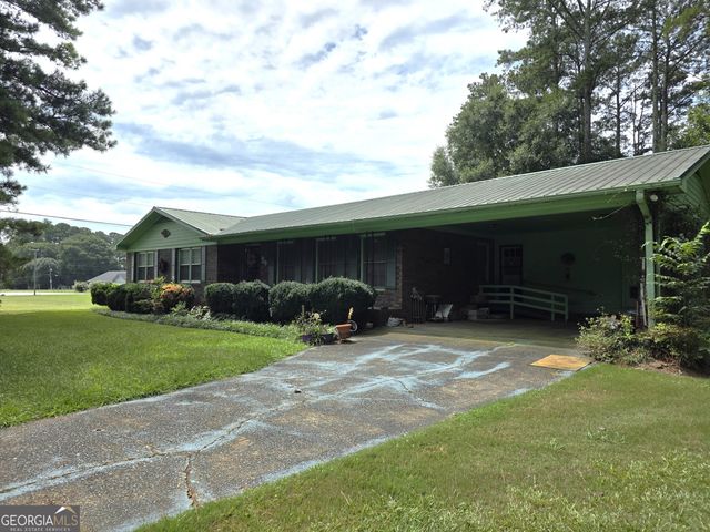 1215 Glenn Carrie Road, Hull, GA 30646