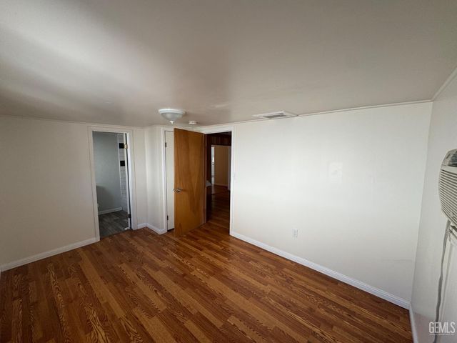 200 E Street, Taft, CA 93268