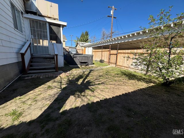 200 E Street, Taft, CA 93268