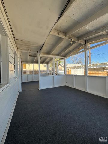 200 E Street, Taft, CA 93268