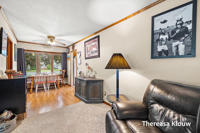 710 Quarterline Road, Muskegon Twp, MI 49442