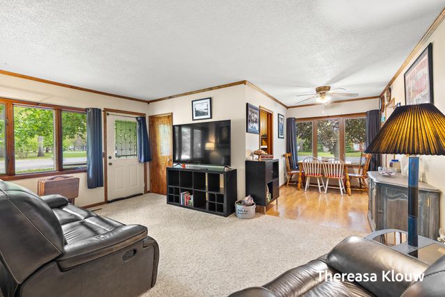 710 Quarterline Road, Muskegon Twp, MI 49442